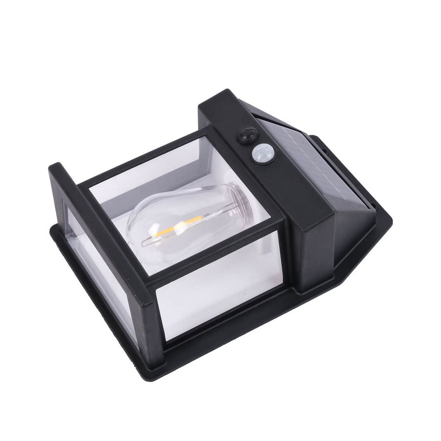 Solarna zidna lampa (1 + 1 GRATIS)